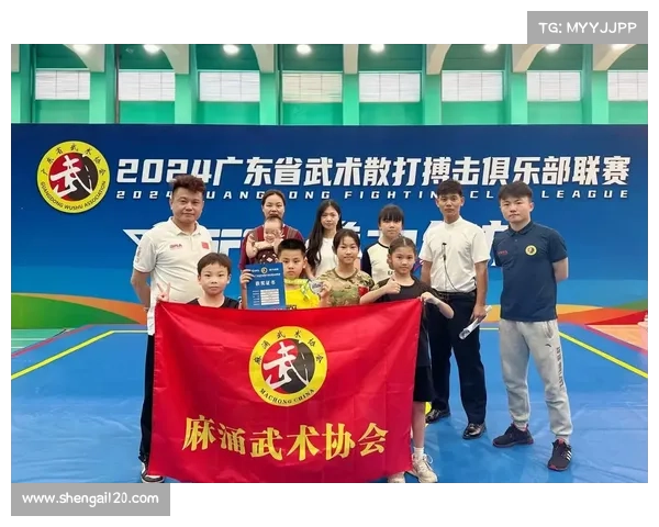 兴安盟各旗县市武术代表队精神饱满携手共赴交流大会展风采